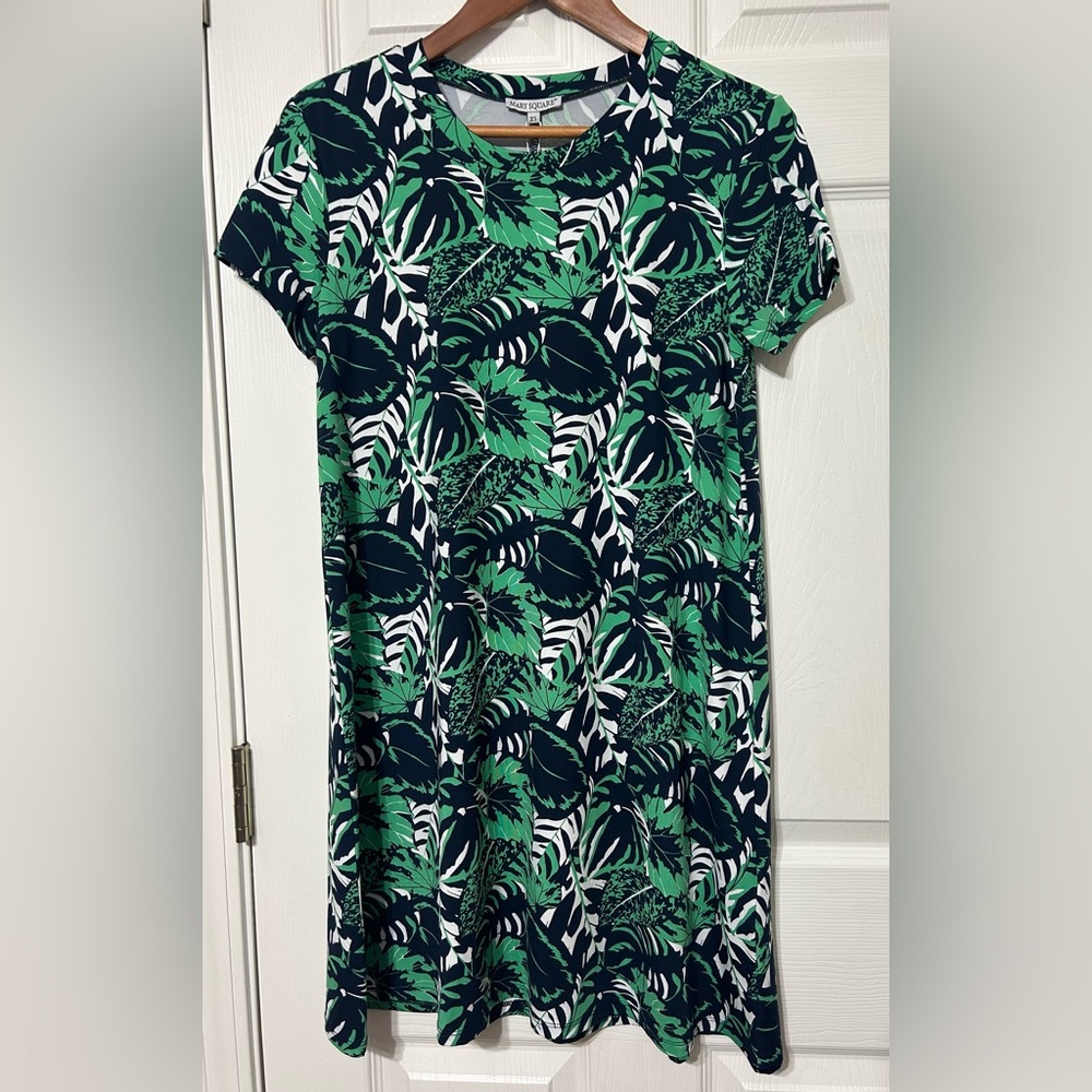 Mary Square Boutique Havana Floral Shift Dress Navy Blue/Green NWT Size XS